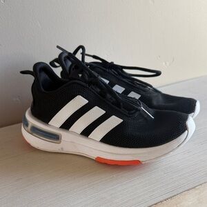 Adidas Boys Grade School Racer TR23 running shoe